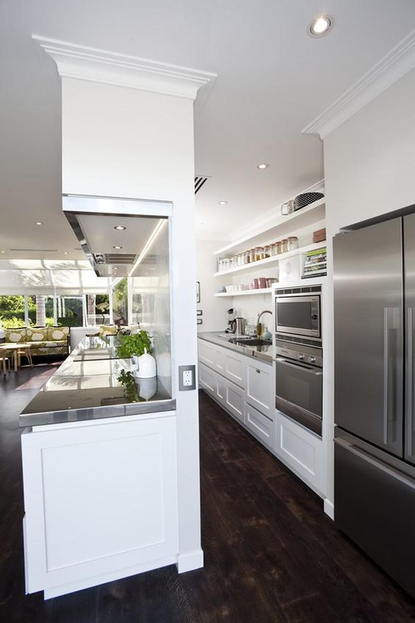 A butler's pantry was high on my list of must haves when designing our  floor plan. The desire to have a well organized station perfect